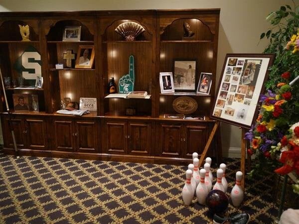 Unique Services Charlotte, Mi Funeral Home And Cremations 100734 Picture 3