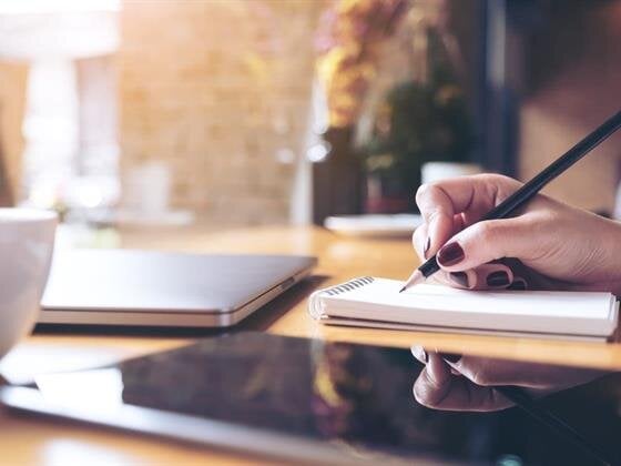 Planning a Funeral When Family is Far Away