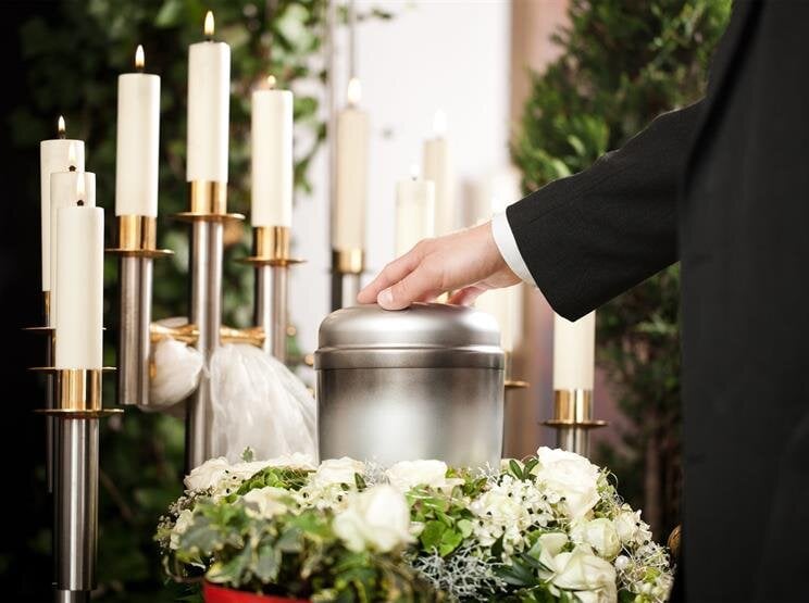 Top Practical Benefits Of A Cremation Service