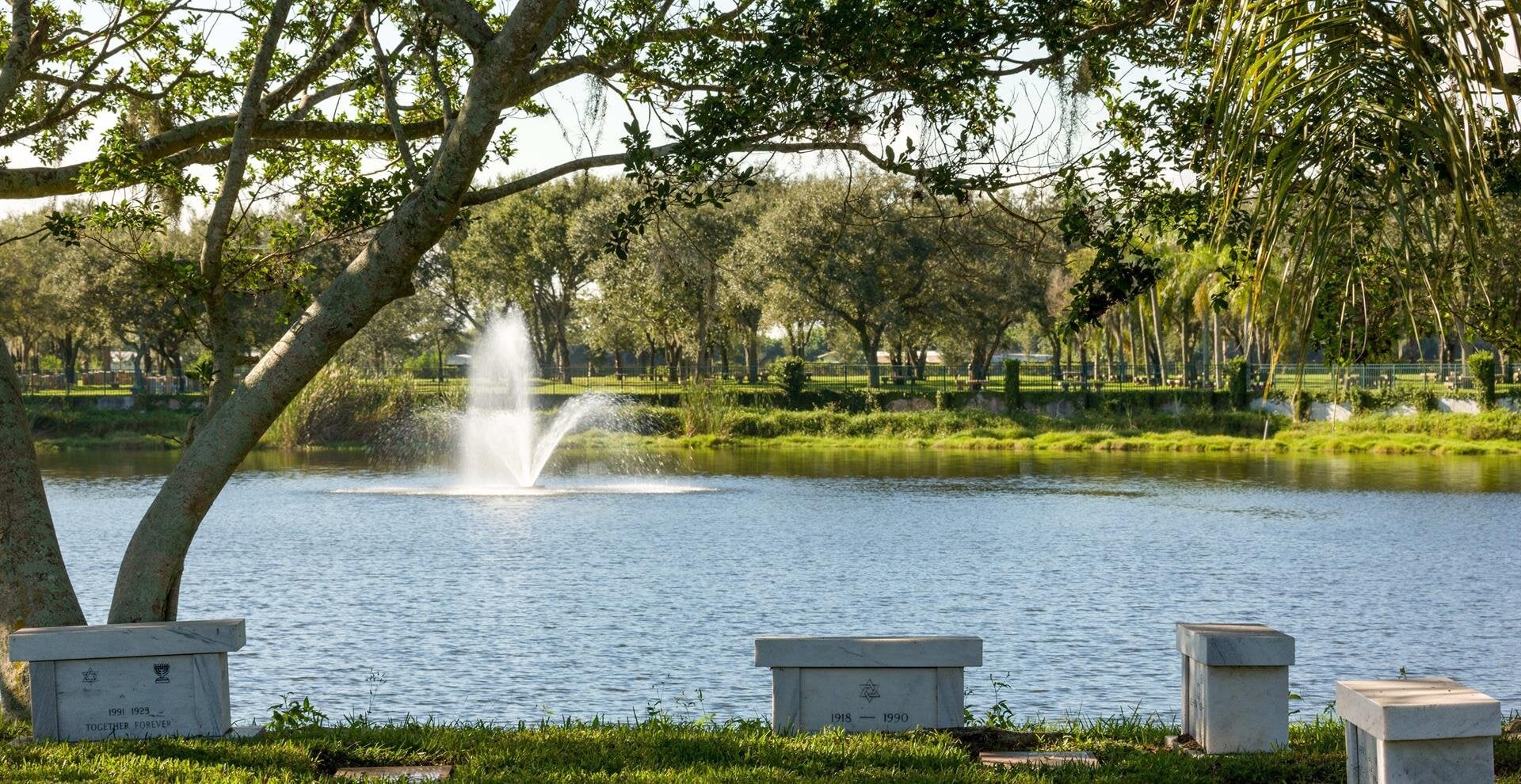 Eternal Light Memorial Gardens - Palm Beach Funeral Home & Cemetery