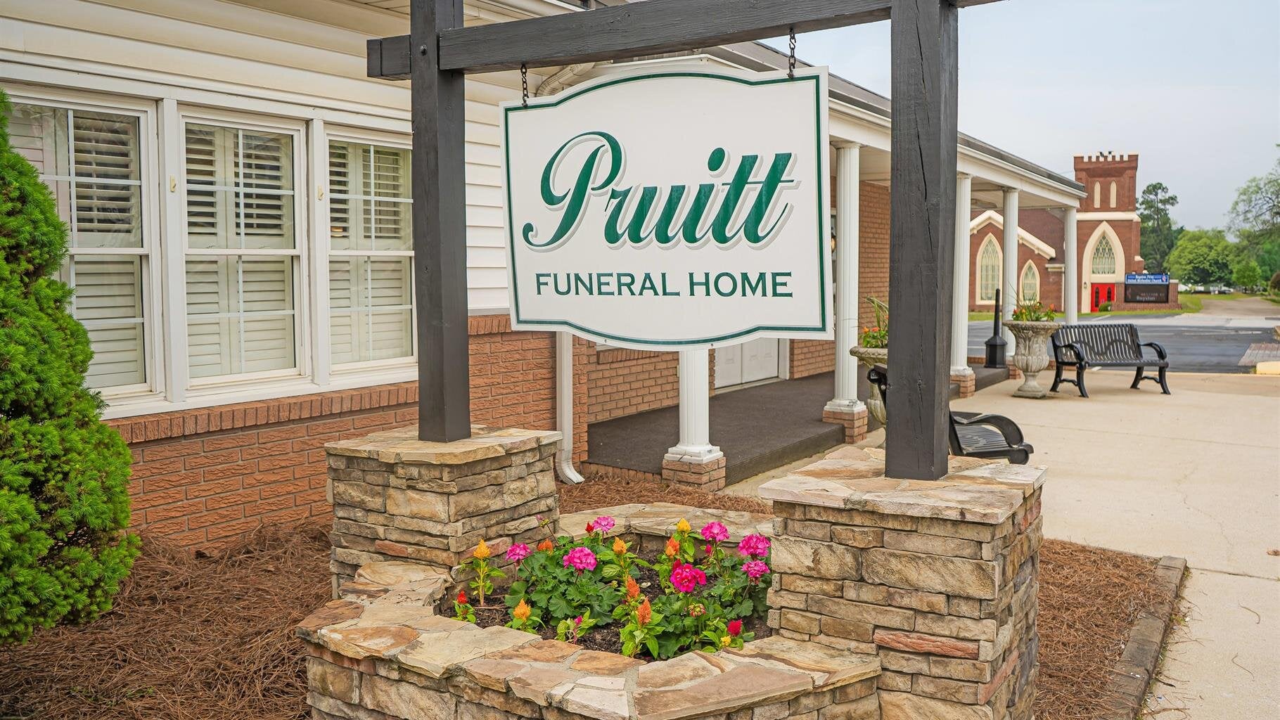 Pruitt Funeral Home 47 Franklin Springs Street Royston Ga 30662