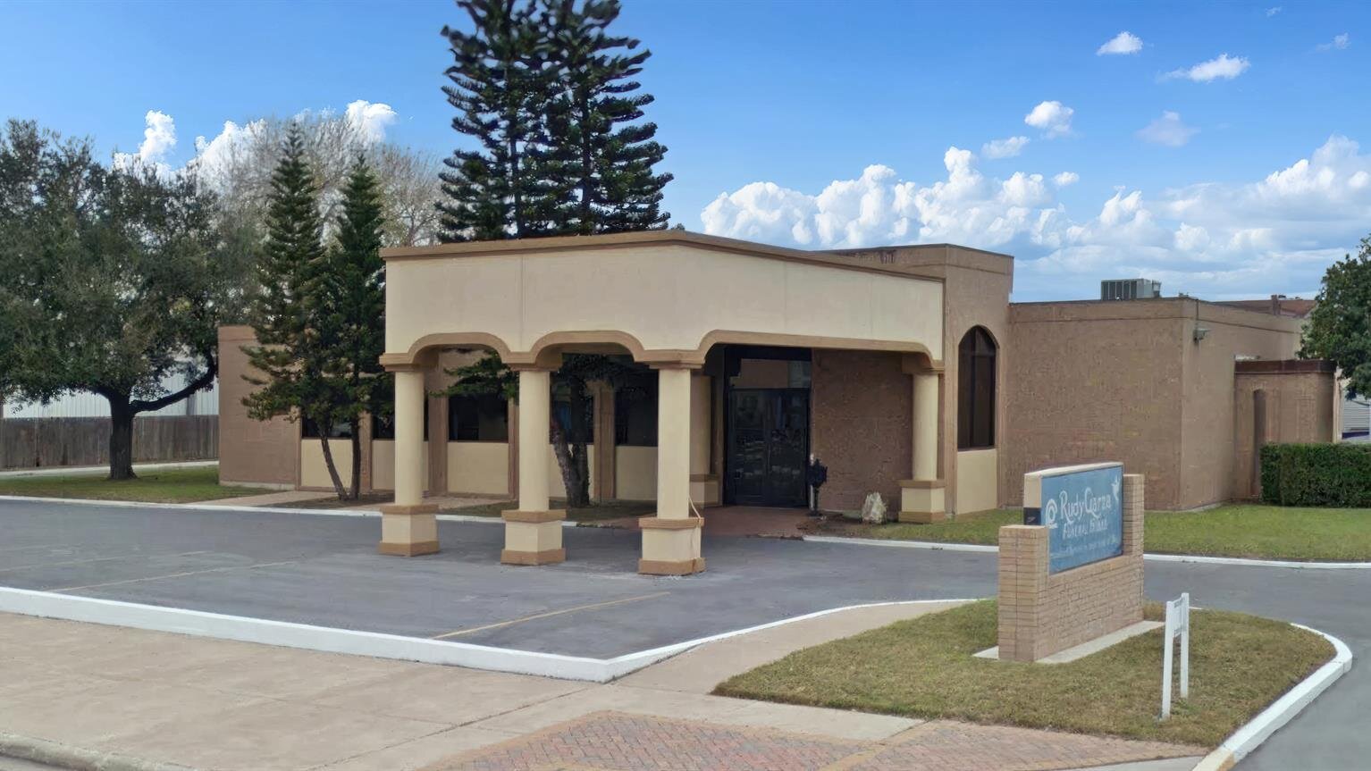 Rudy Garza Funeral Home Harlingen, TX
