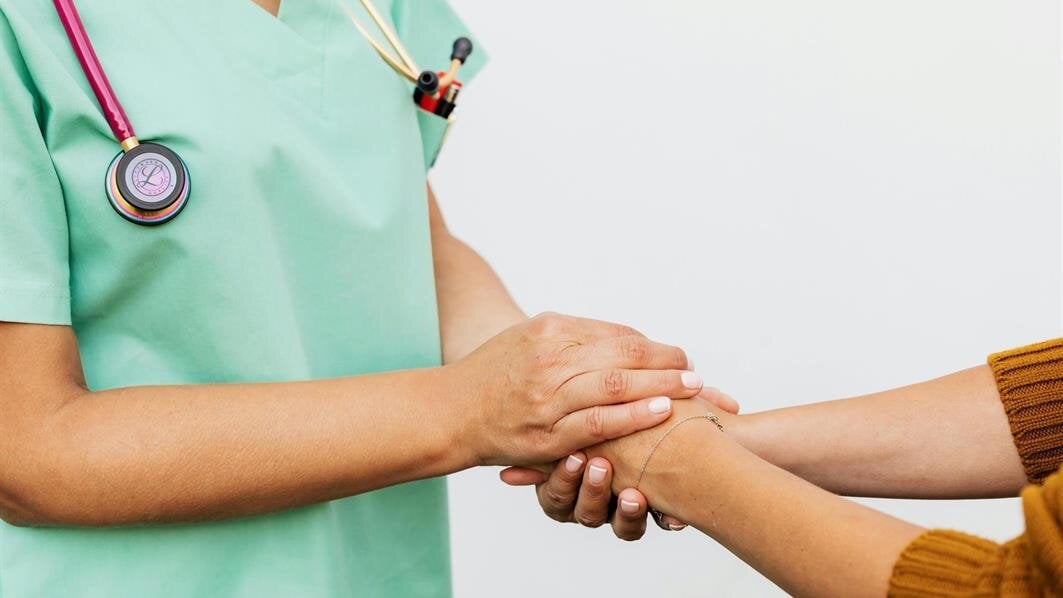 What to Do When a Loved One Dies: A Guide for Families in Tulsa 