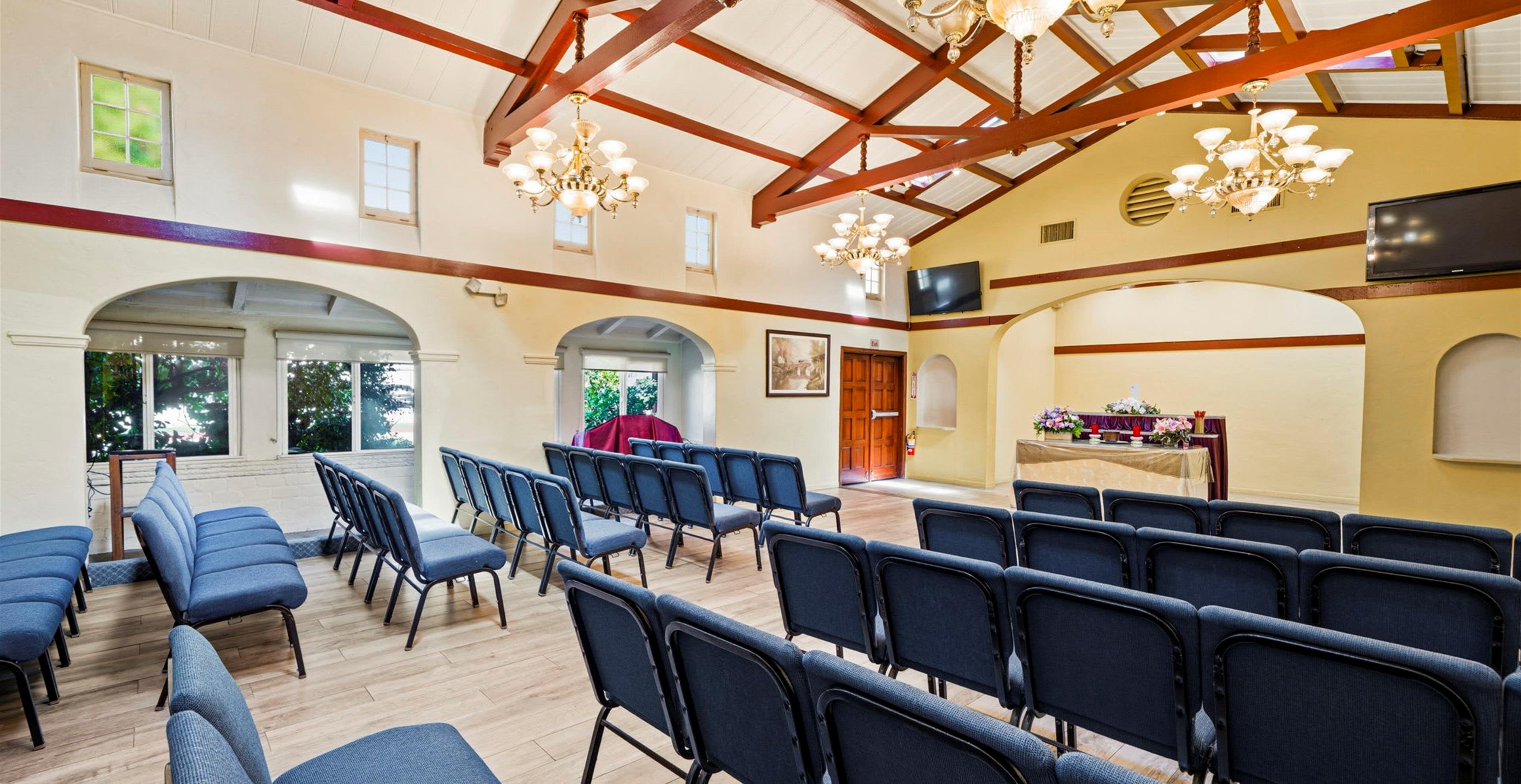 Universal Chung Wah and Universal Funeral Chapel