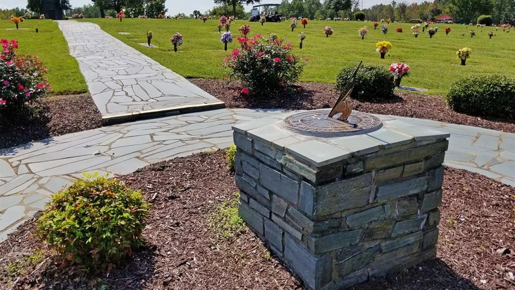 Holly Hill Memorial Park Cemetery