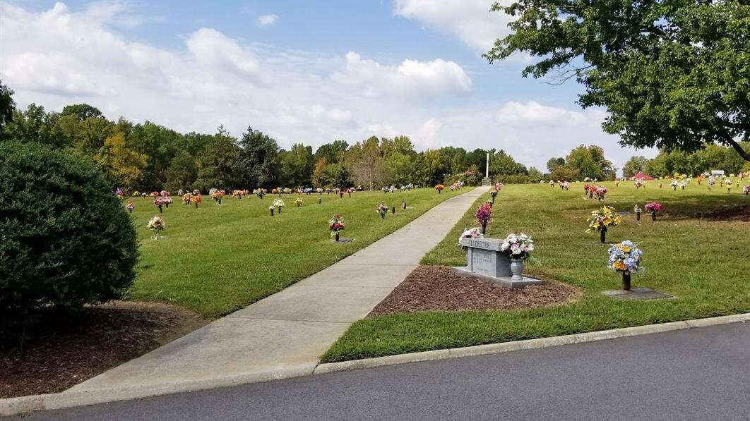 Holly Hill Memorial Park Cemetery