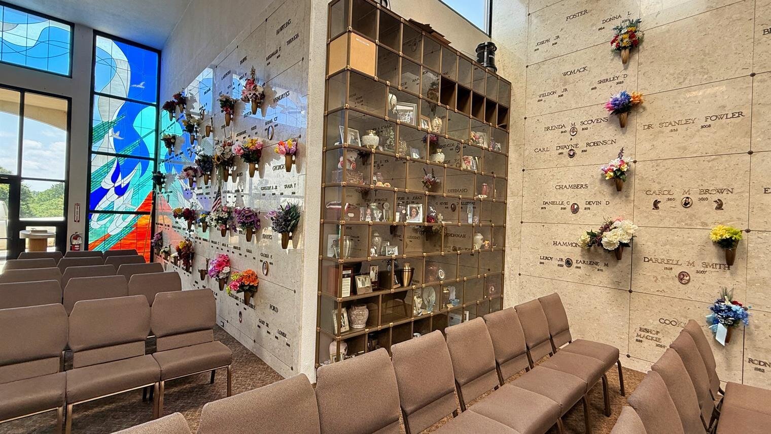 Located inside the Grand Heritage Mausoleum, these elegant glass-front niches offer a dignified cremation option—allowing