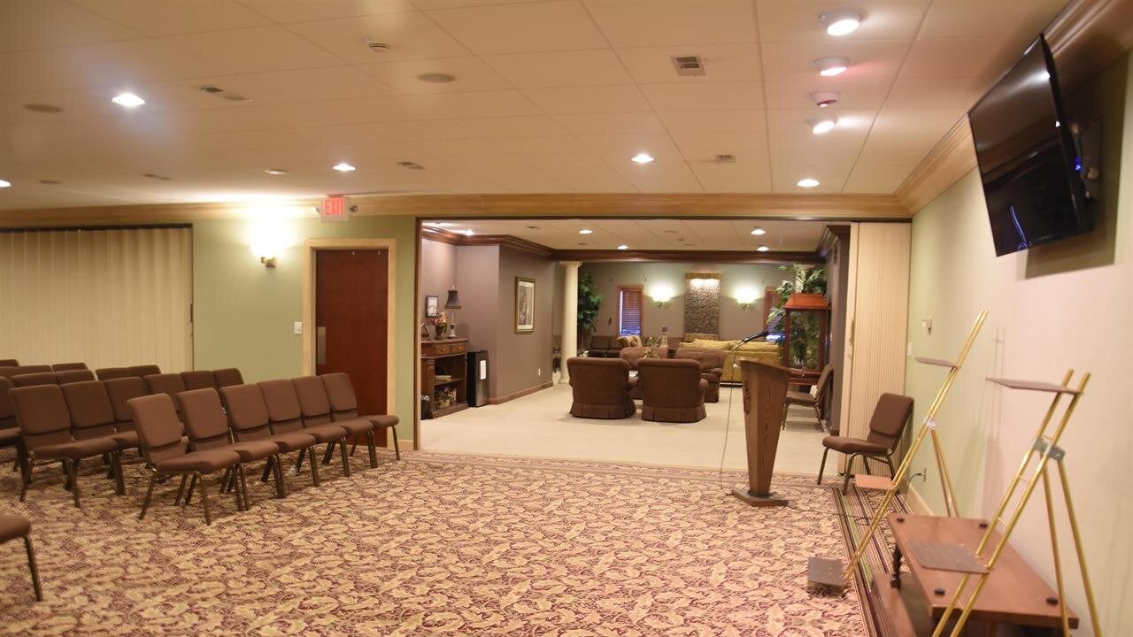 Thomas Funeral Home - Centerville