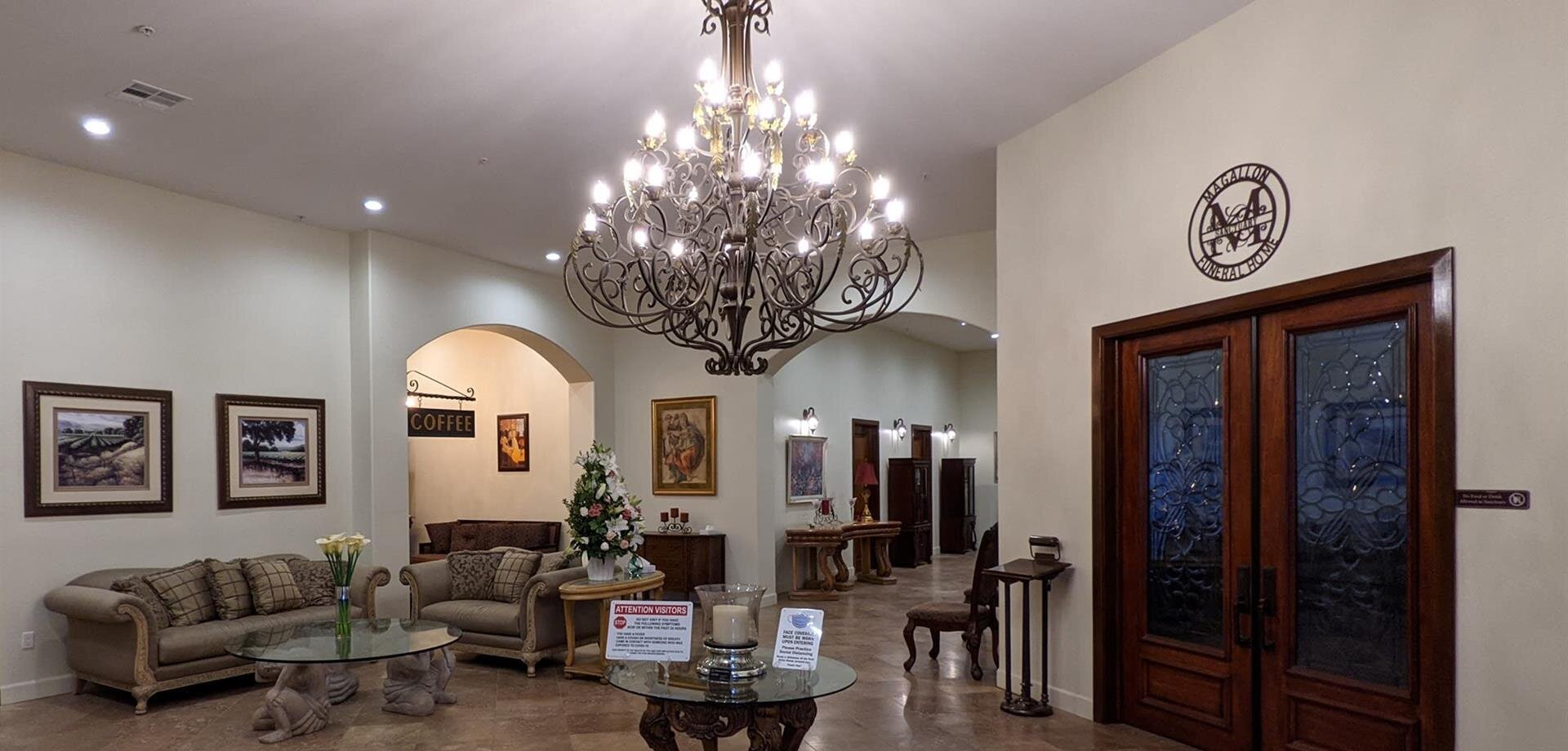 Magallón Funeral Home, Vista CA