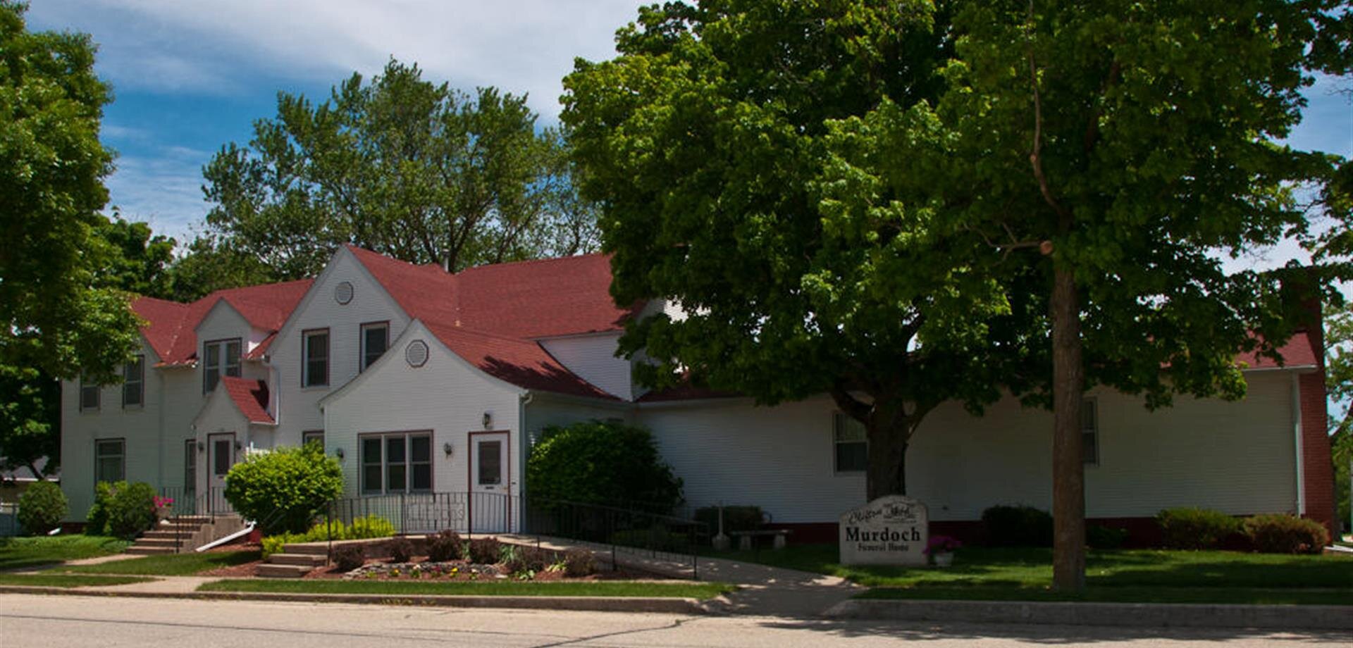 Facilities & Directions Murdoch Funeral Homes Cedar Rapids, IA