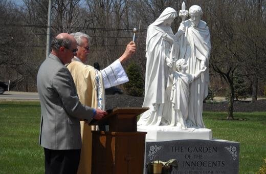 Resurrection Cemetery, Lewis Center OH