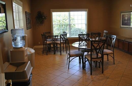 Sproles Family Funeral Home, New Castle IN