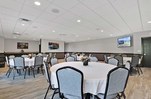 Maple Hill Funeral Home, Kansas City KS