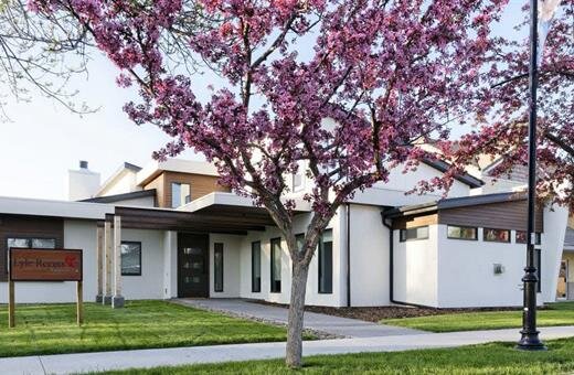 Lyle Reeves Funerals Inc., High River AB