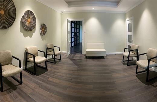 Delapenha Funeral Home (Kingston), Kingston