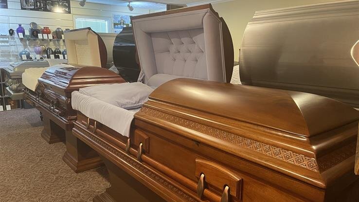 Bailey Funeral Home, Vienna IL