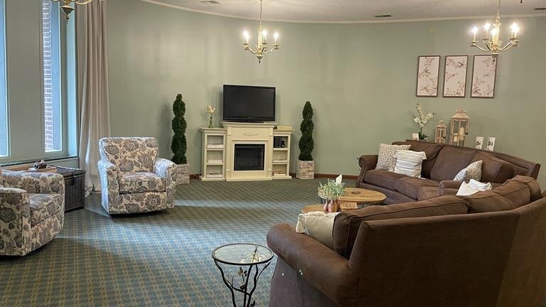 Benton-Glunt & Tapp Funeral Home, Henderson KY