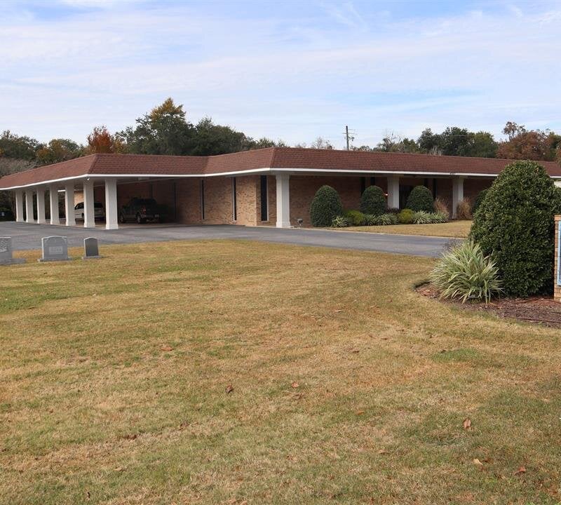 Contact Us HolderWells Funeral Home Moss Point, MS