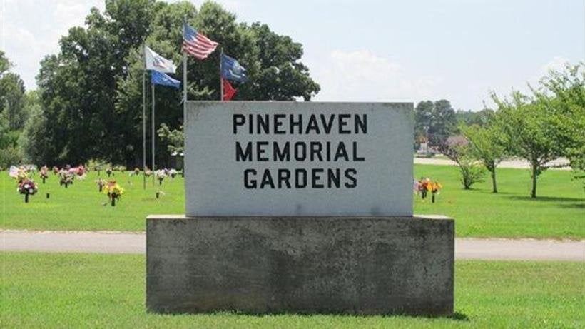 Pinehaven Memorial Gardens, Hollywood AL