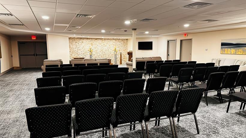 Mukwonago Chapel - Rozga Funeral & Cremation Services, Mukwonago WI