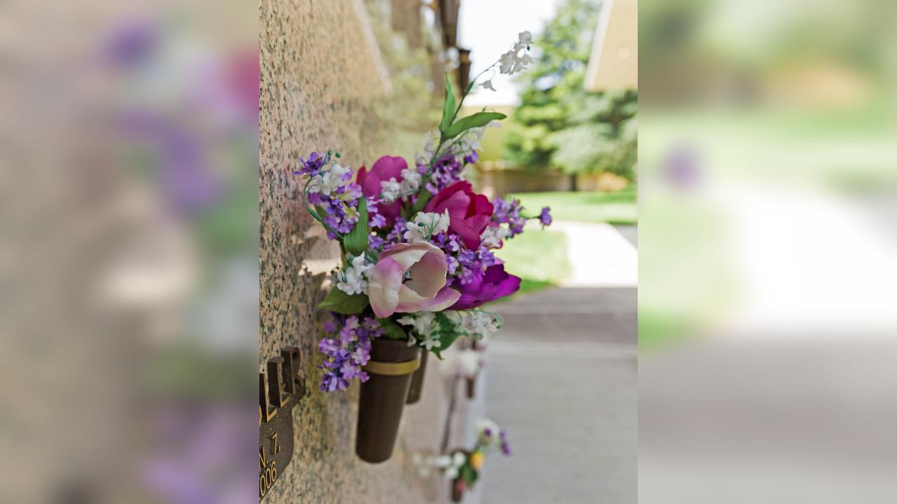 Evergreen Memorial Gardens Cemetery, Funeral Chapel and Crematory