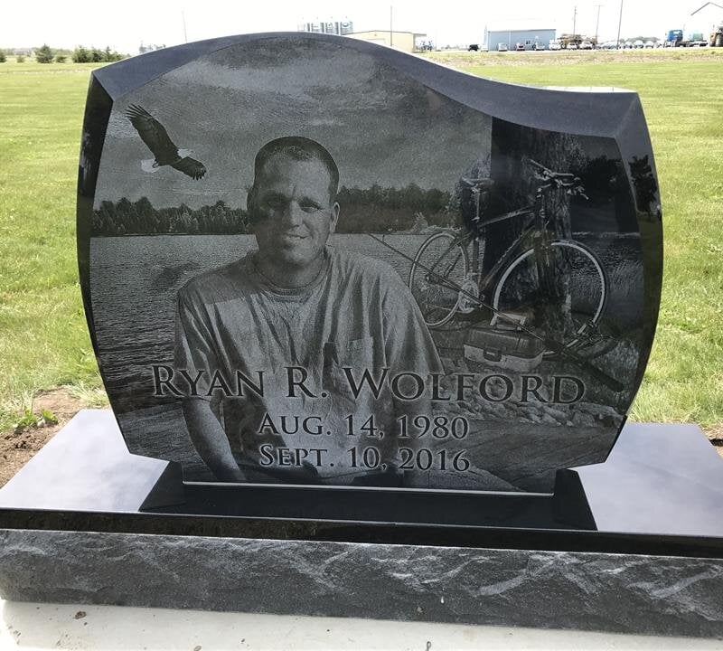 Memorial Monuments