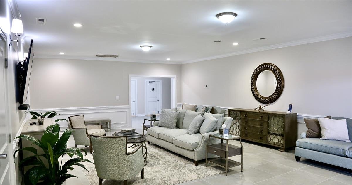 Tour our Facilities S.M. Goodson Funeral Home Talladega, AL