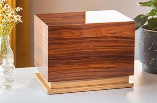 finer urns
