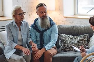 What to Expect When You Arrive at the Funeral Home
