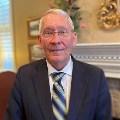 Dr. Martin Riser