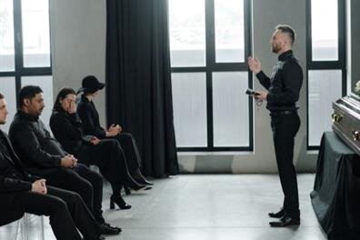 A man standing in front of a group of people