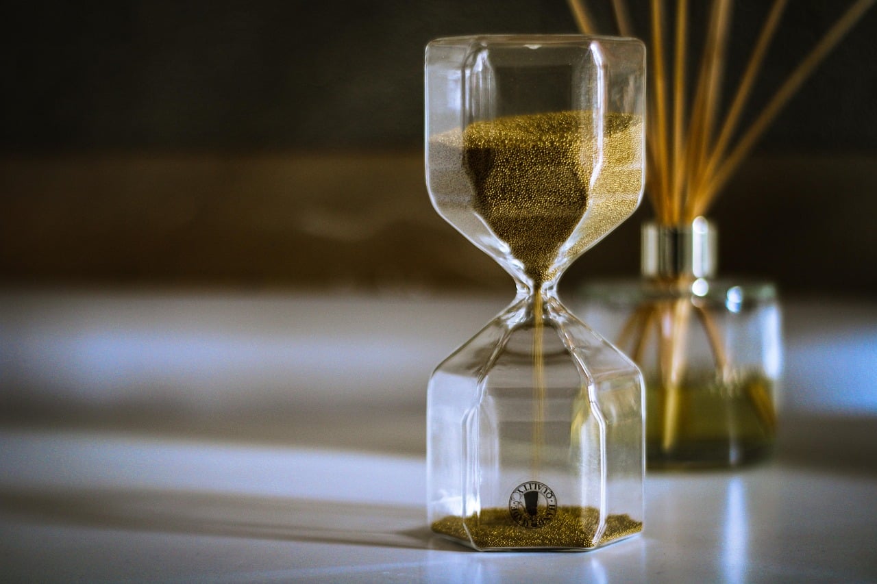Hourglass symbolizing remembrance and trusted Austell, GA cremations for honoring every life