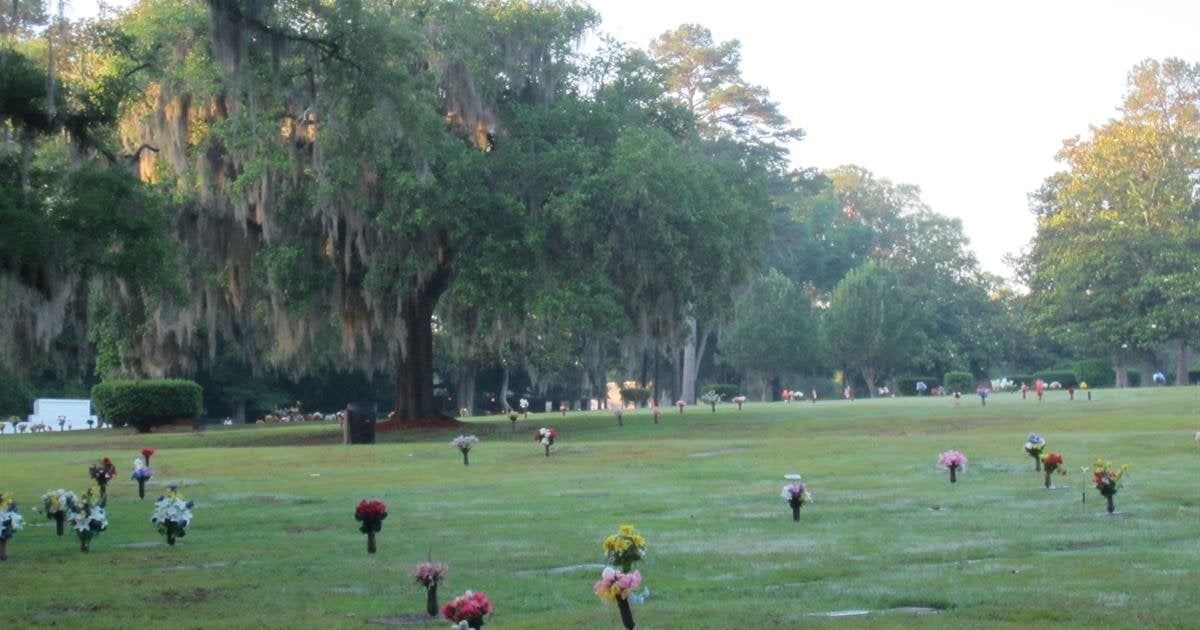 Tour Our Grounds | Abbey Funeral Home and Tallahassee Memory Gardens