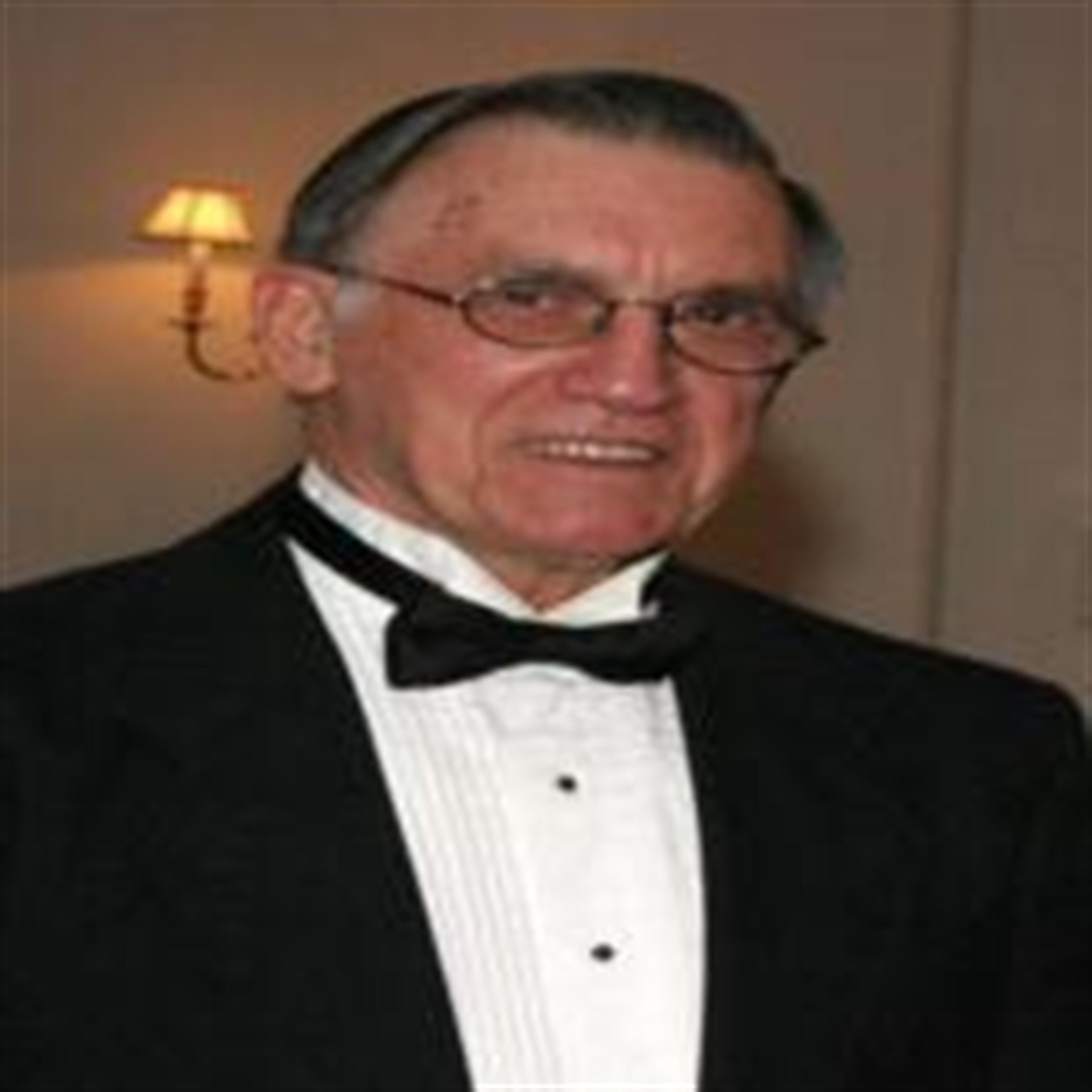 Robert "Bob") Page