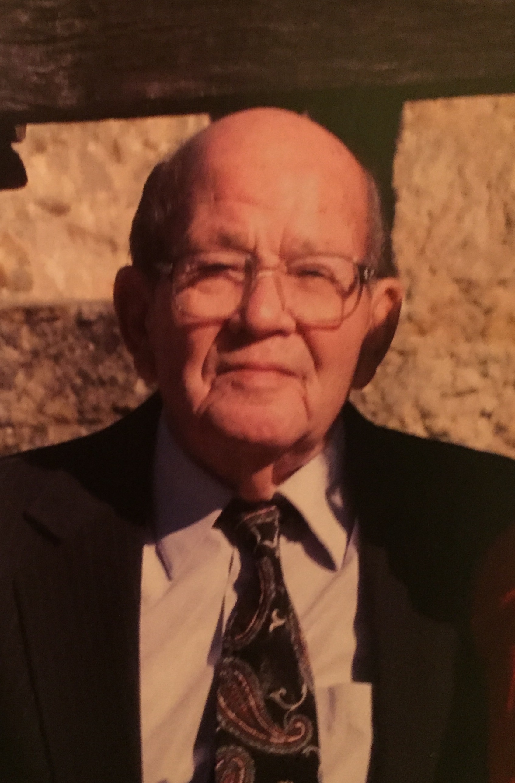 Richard G. Lawson Obituary - Visitation \u0026 Funeral Information, image size:1693x2571