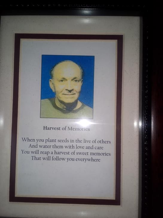 A framed portrait features a thoughtful quote about nurturing relationships and memories.