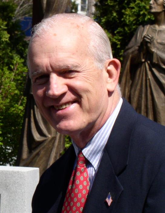 A man in a suit and tie