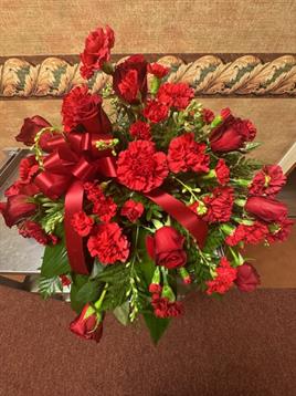 A bouquet of red flowers