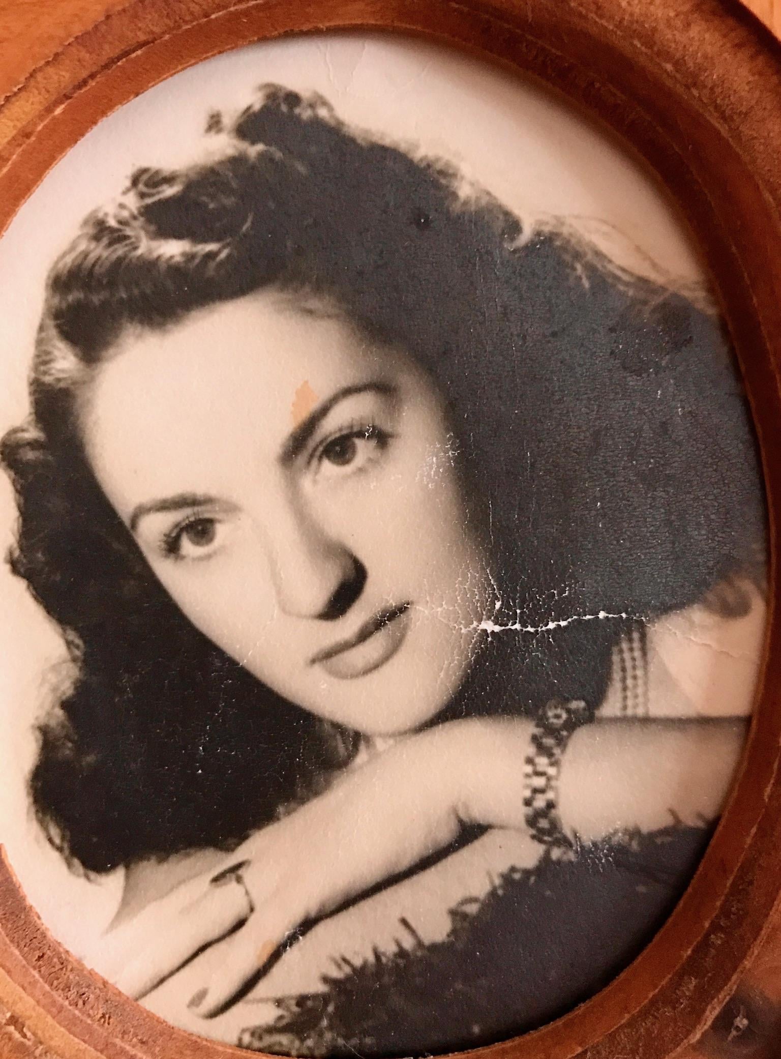 A close up of a woman
