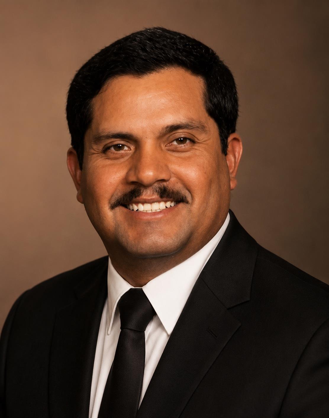 A man in a suit and tie