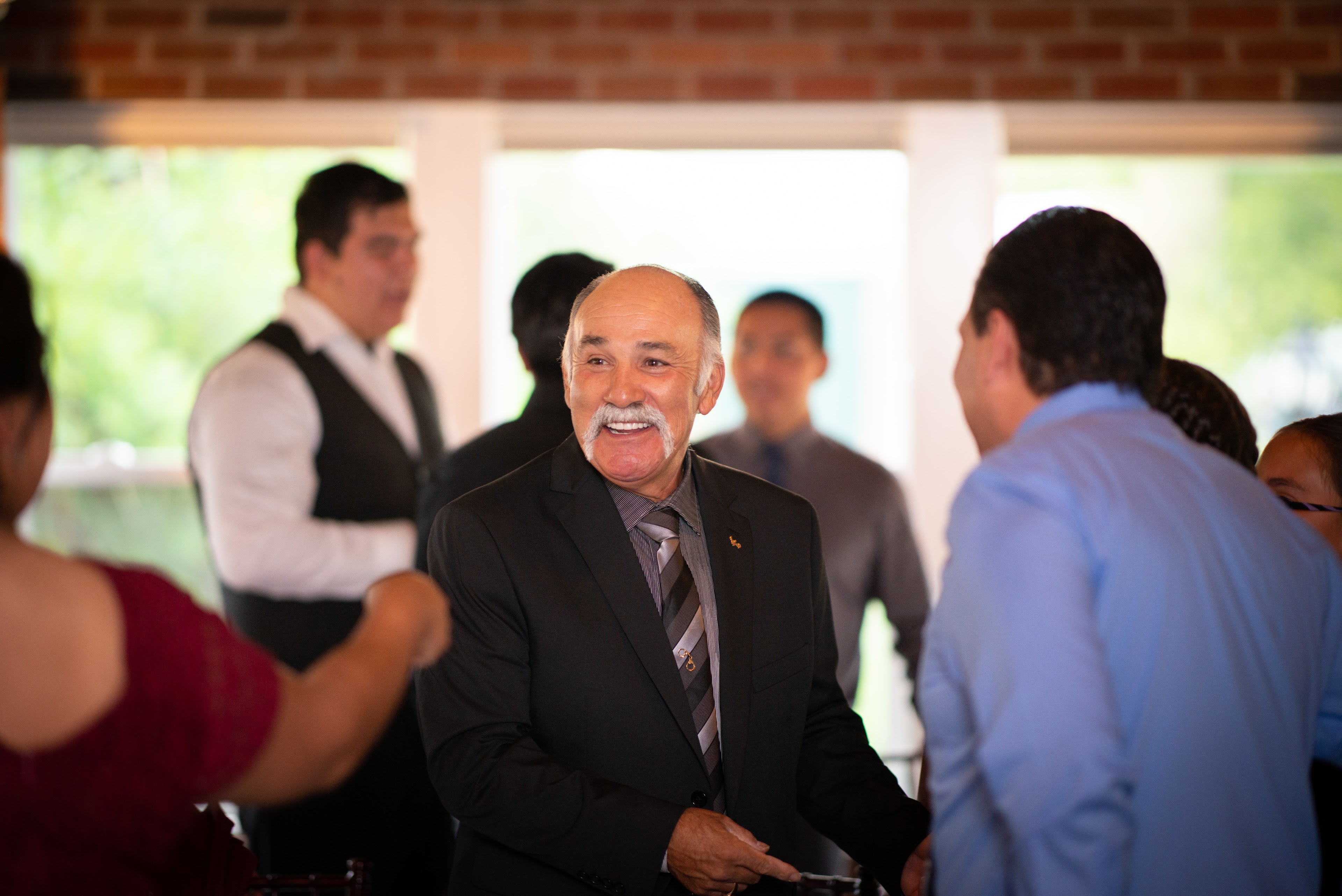 A man in a suit and tie