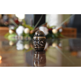 Black and Gold Keepsake Urn~ Black and Gold Keepsake Urn~