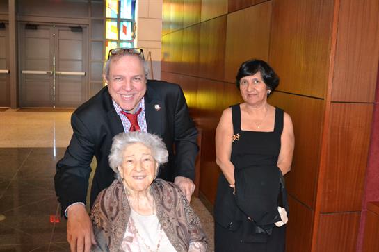 Moments with our beloved Tia Flora....