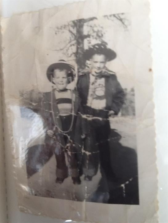 Tribute wall for Ronnie Cook at Memorial Park  Cementary   and obituary page