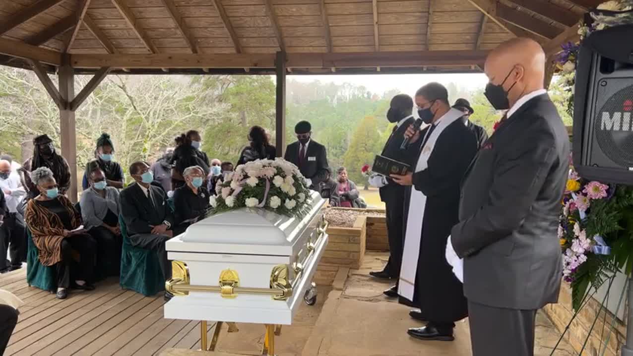 Cemetery Service-Beverly Eddins