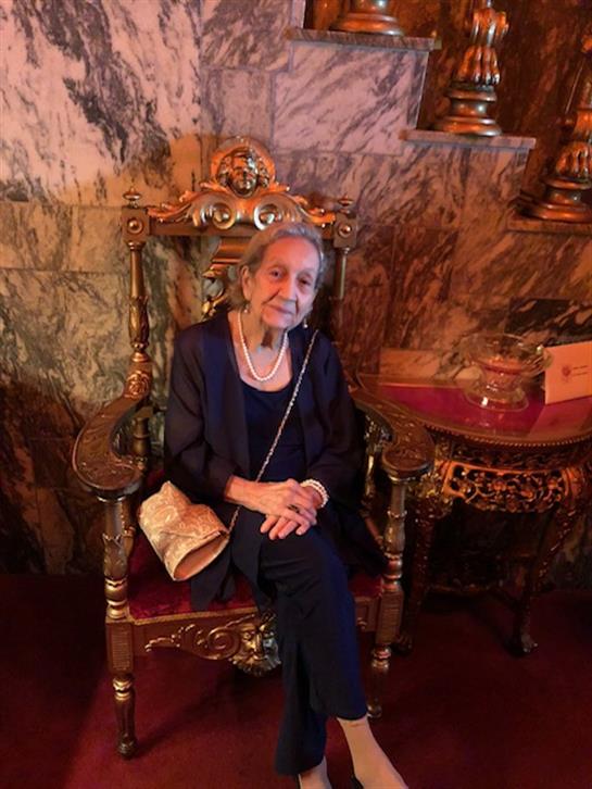 2018 - Grandma Gladys - 89th Birthday