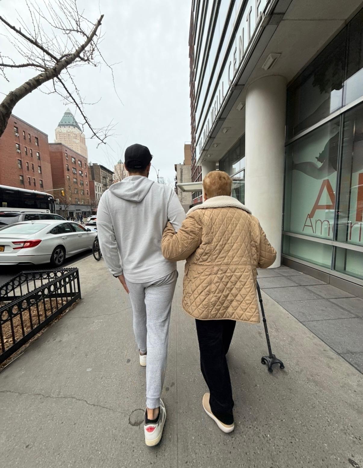 Abuela