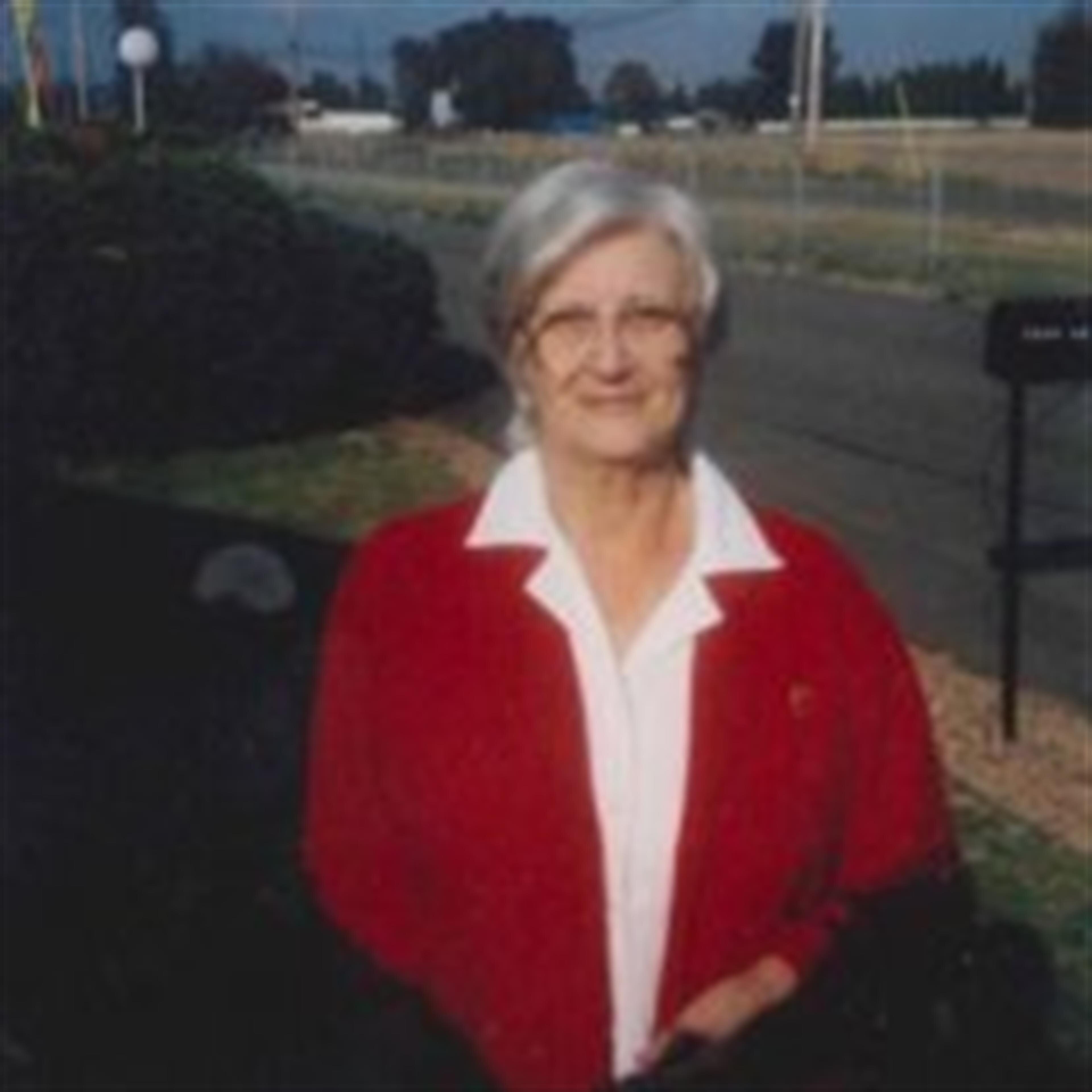 Evelyn Lowers