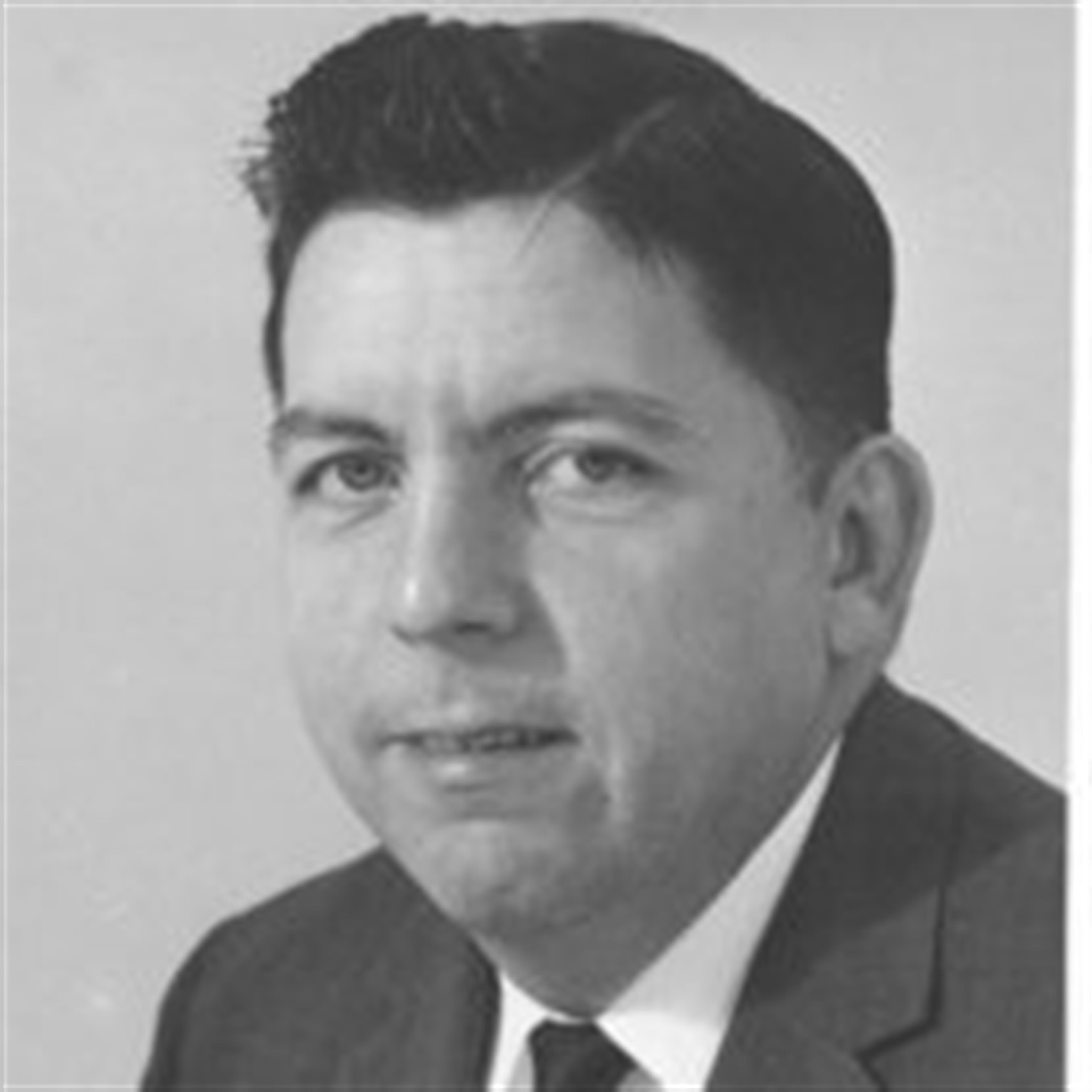 Mr Kenneth Edgar Seifert