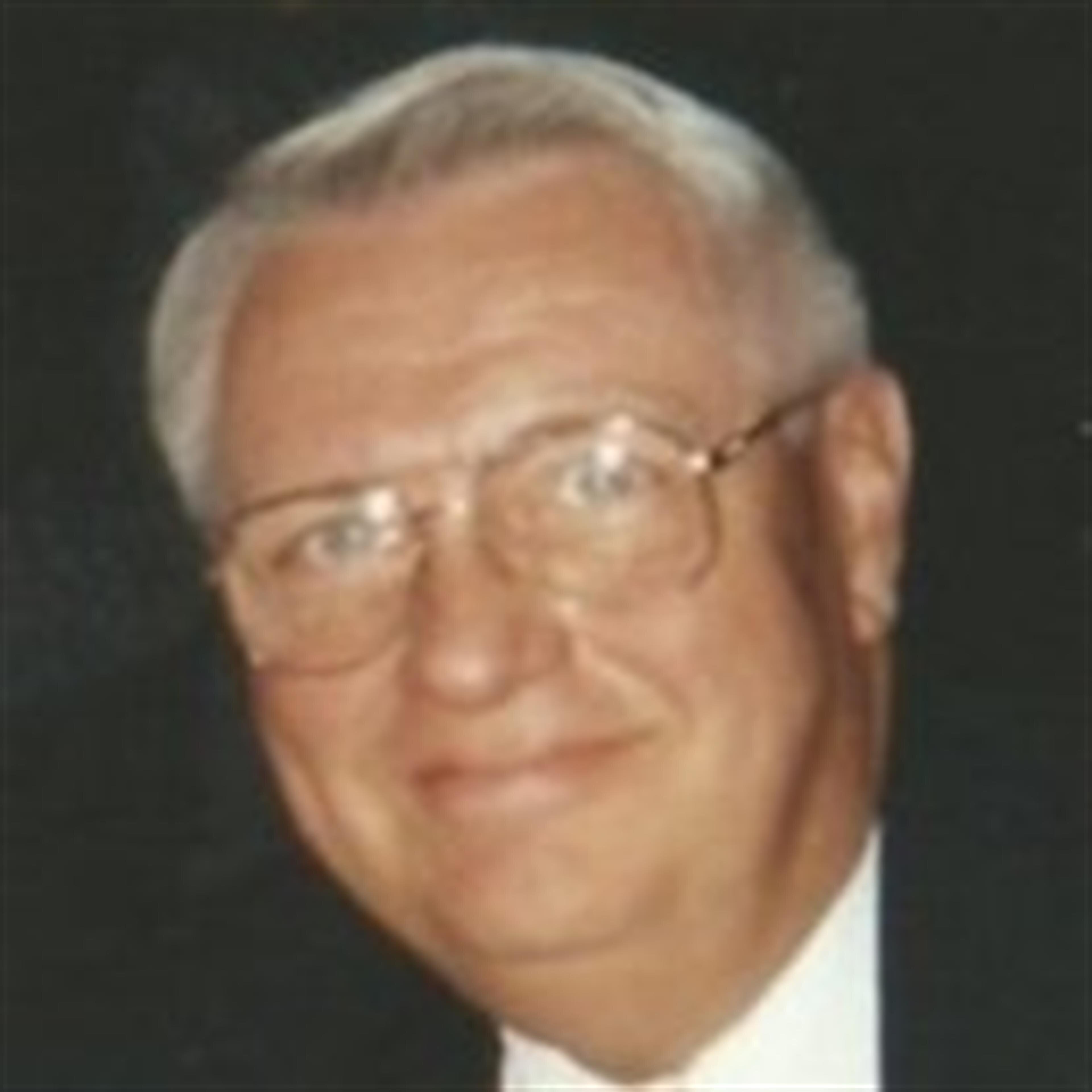Dr. Richard Snyder